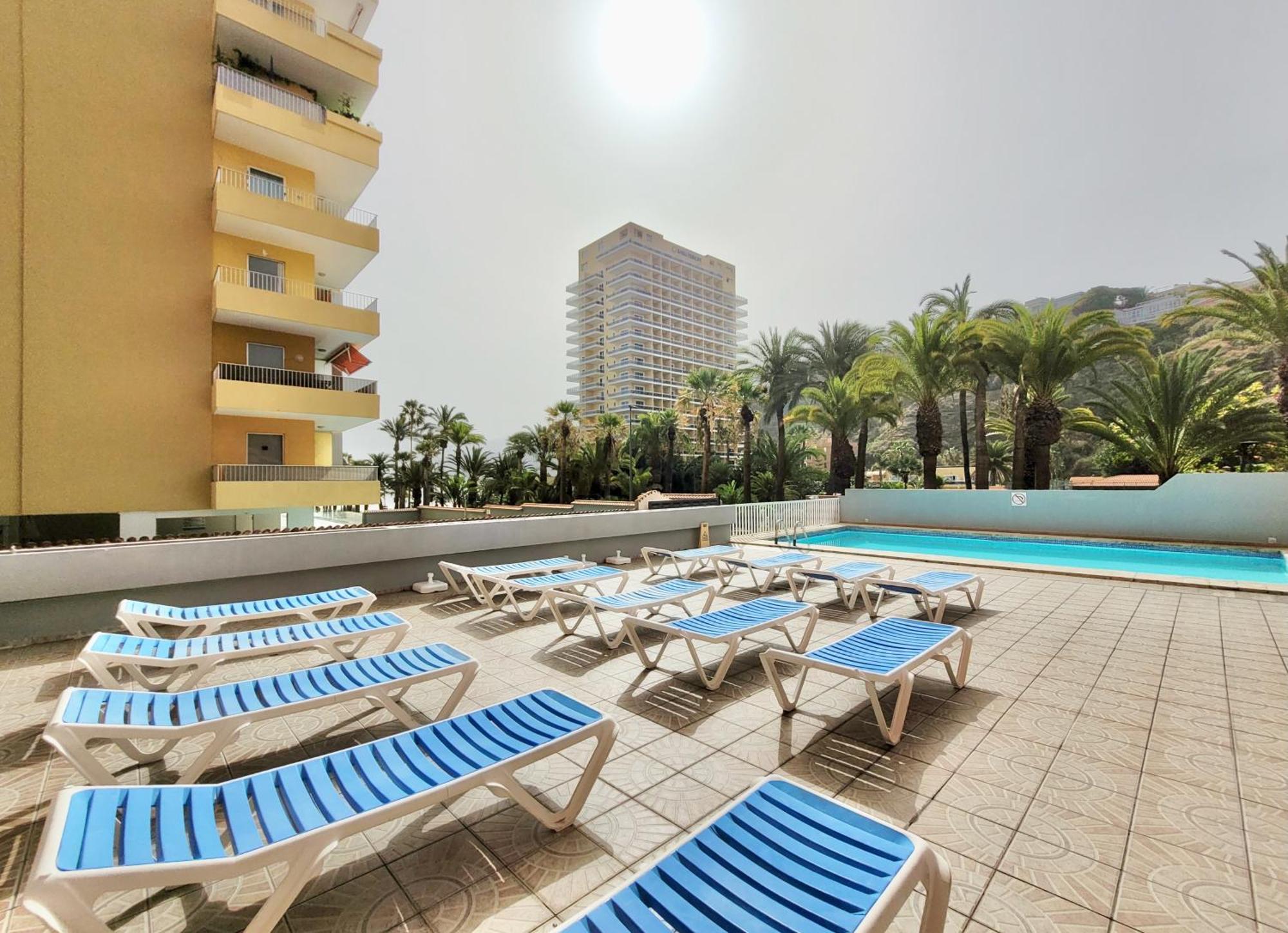 Alta Beachside Apartments Пуэрто-де-ла-Крус Экстерьер фото