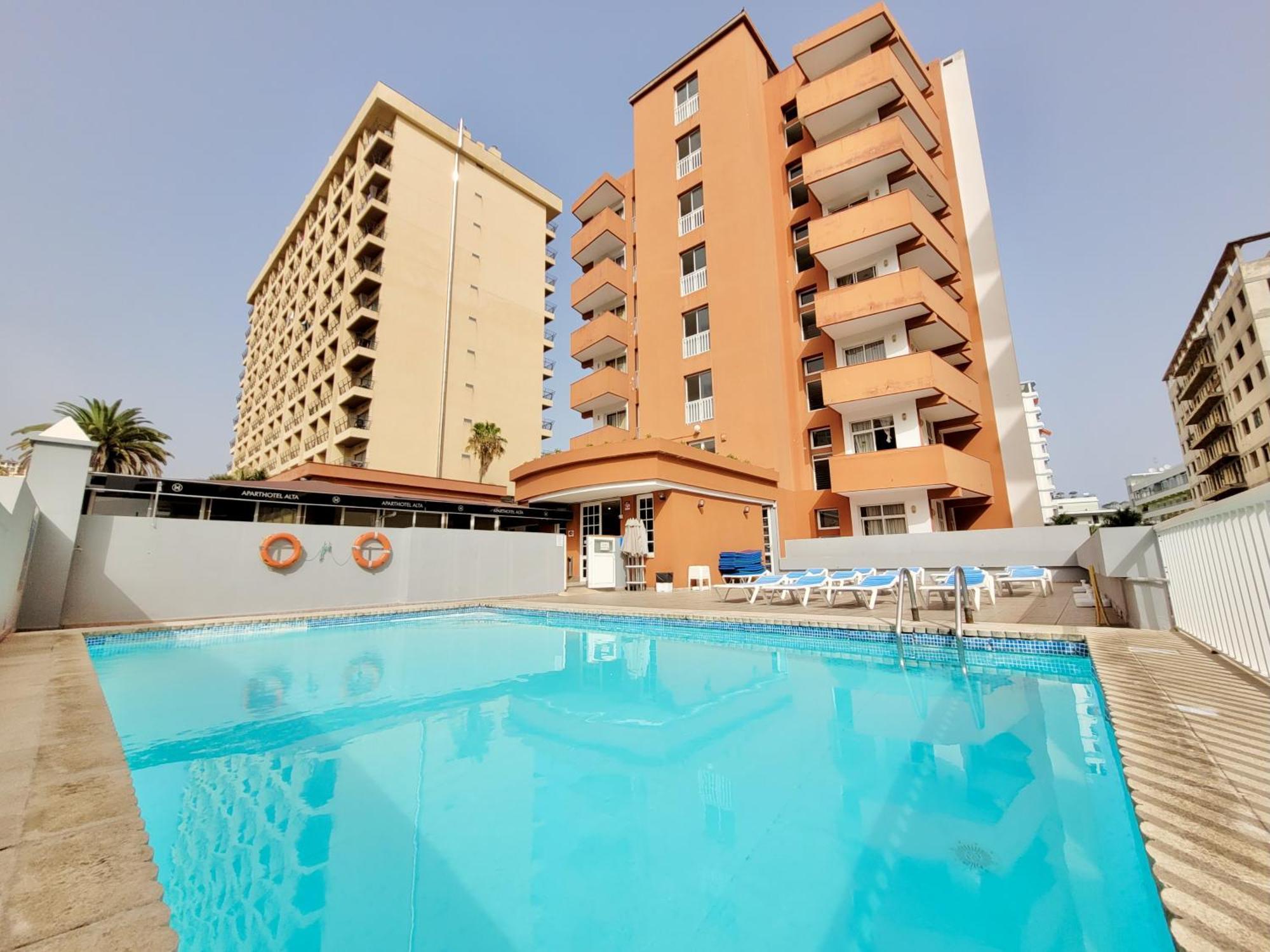 Alta Beachside Apartments Пуэрто-де-ла-Крус Экстерьер фото