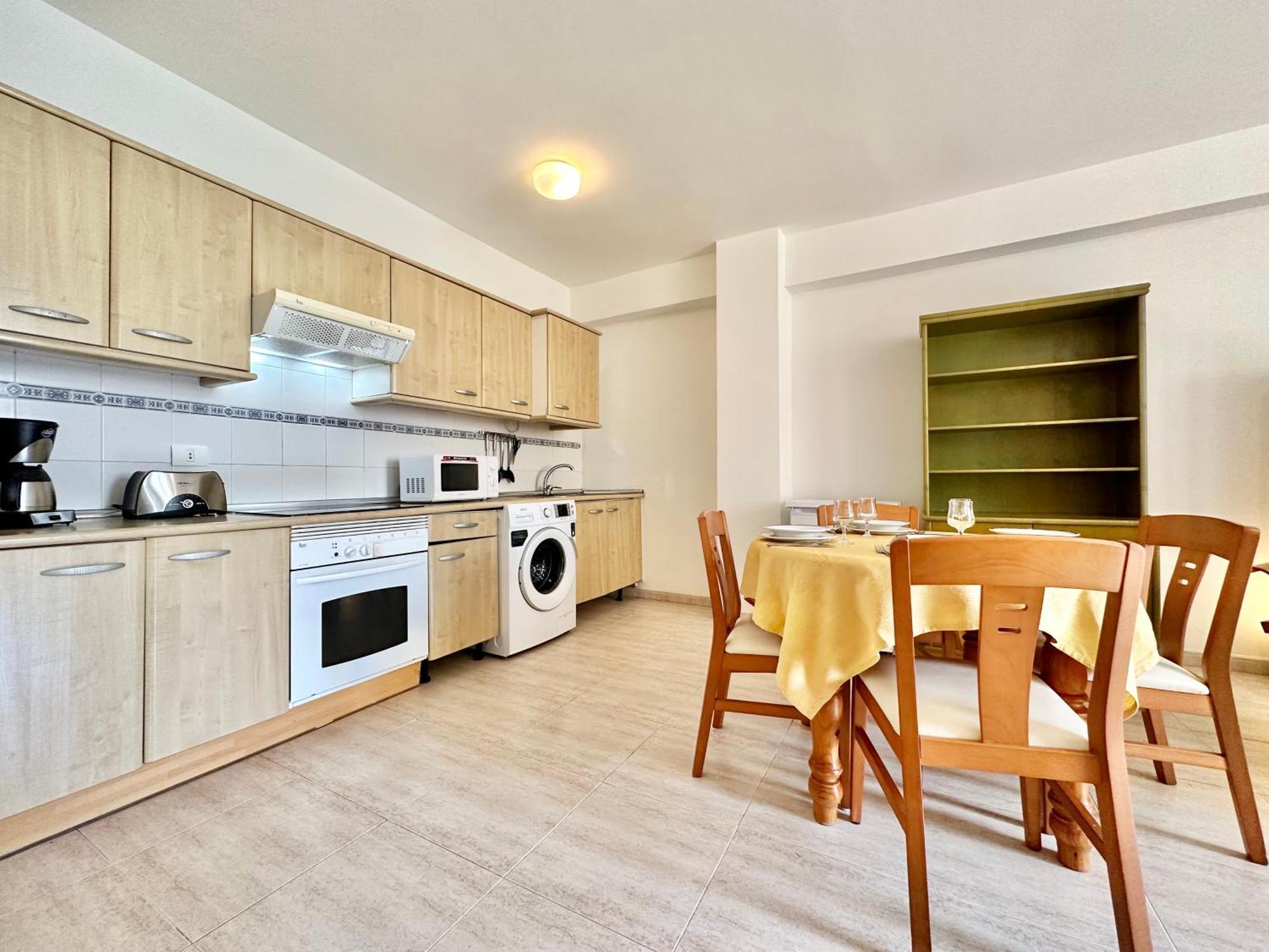 Alta Beachside Apartments Пуэрто-де-ла-Крус Экстерьер фото